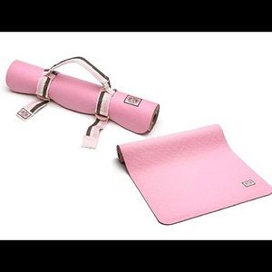 🚫SOLD🚫 Juicy Couture Yoga Mat 🧘‍♀️